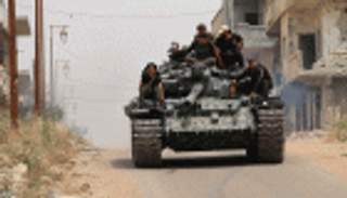 جيش النظام السوري على أعتاب استعادة قاعدة عسكرية في إدلب