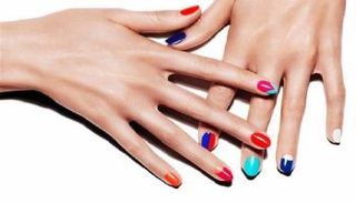 طلاء الأظافر أصبح فنًا له عشاقه