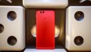 CES 2018.. هواوي تكشف هاتفي Honor View 10 وHonor 7X