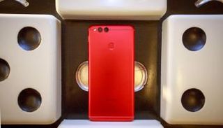 هواتف تسطع في معرض CES 2018