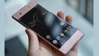 سوني تكشف عن هواتف بفئات متوسطة و أقل من المتوسطة