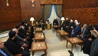 شيخ الأزهر والبابا تواضروس خلال لقاء سابق