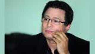 ابنة إيمان البحر درويش ترد على المشككين في مرضه 