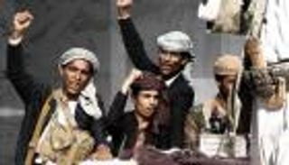 الحوثيون يهددون بقطع الملاحة الدولية بالبحر الأحمر