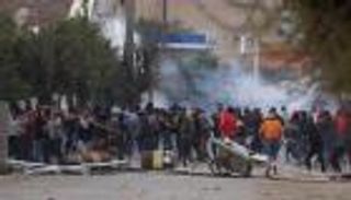 مجهولون يحاولون حرق مدرسة يهودية بتونس غداة الاحتجاجات