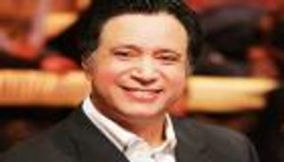 مديرة أعمال إيمان البحر درويش: حالته الصحية مستقرة