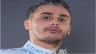  شعيب راشد بالصور: أنا مثل القمر