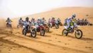 "كن واحداً من أبطال الصحراء" شعار مهرجان الشارقة الرياضي