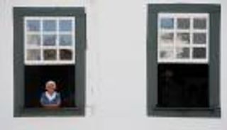 الحساسية مرض يأتيك من منزلك