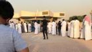 طرح تذاكر كلاسيكو الهلال والاتحاد للبيع