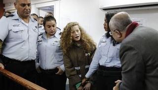 عهد التميمي في المحكمة الإسرائيلية