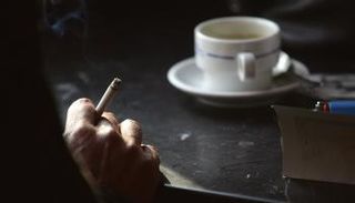 التأثيرات التحفيزية للقهوة الصباحية مجرد "وهم"