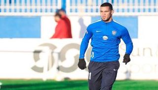 ريفاس مهاجم الهلال الحالي والاتحاد الأسبق