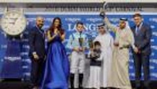 بالفيديو والصور.. النجمة الهندية ايشواريا راي سندريلا في دبي