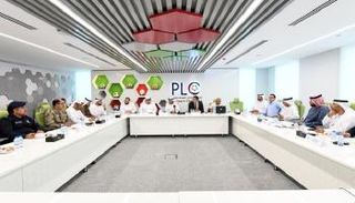 أثناء اجتماع لجنة المحترفين مع أطراف مباراة السوبر