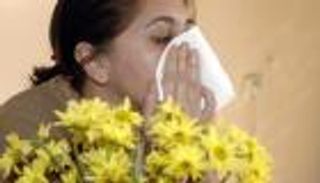 العطس والإثارة الجنسية.. علاقة يرصدها البحث العلمي