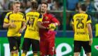 حارس دورتموند يطالب أوباميانج بالتوقف عن أفعاله الغبية