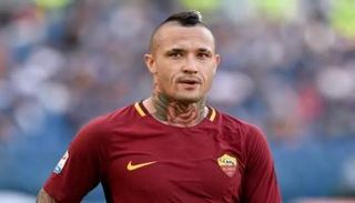  رادجا ناينجولان لاعب روما 