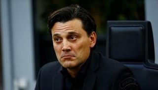 فينتشينزو مونتيلا المدير الفني لإشبيلية