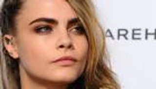 الحواجب الكثيفة.. سر جاذبيتك