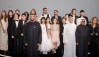 بالصور.. حسين الجسمي يتذكر طفولته في مركز الجليلة بدبي