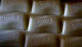 نستله تبيع أعمالها في قطاع السكاكر بـ2.8 مليار دولار