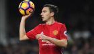 فالنسيا يدخل السباق على ضم دارميان من مانشستر يونايتد