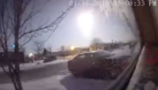 فضائيون أم شهاب في سماء أمريكا وكندا؟