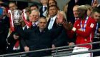 مانشستر يونايتد يتفوق على ريال مدريد وبرشلونة