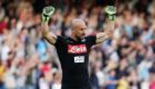 نابولي يستقر على بديل رينا