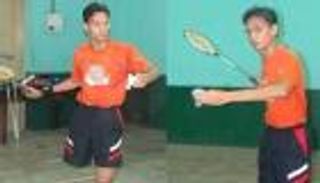 بالفيديو.. هندي يتحدى إعاقته ويحترف لعب كرة الريشة