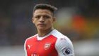 عملاق أوروبي يترقب فشل مانشستر يونايتد في التعاقد مع أليكسيس سانشيز