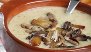 شوربة الفطر بالكريمة