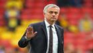 مانشستر يونايتد يجهز عرضا للتعاقد مع لاعب الجزيرة الإماراتي السابق