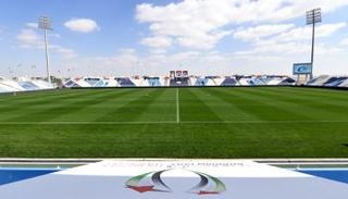 ملعب بني ياس في حلة زاهية