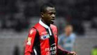 سيري يشعل الصراع مجددا بين قطبي مانشستر