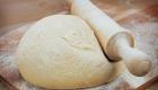 طريقة عمل عجينة الـ"7 دقائق".. وداعاً للوقت الطويل