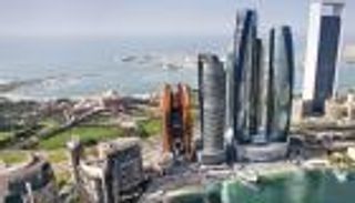 طقس السبت بالإمارات: سماء صافية ورطوبة مرتفعة