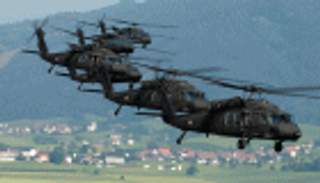 تحليق مروحية أمريكية فوق مدرسة بأوكيناوا يزعج اليابان