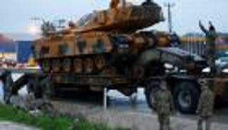 تركيا تقصف عفرين بعنف متجاهلة تحذير دمشق