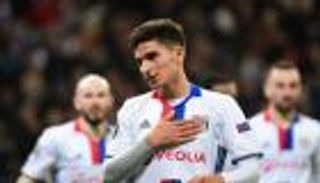 ماجر يخطط لإقناع حسام عوار بتمثيل الجزائر