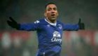 تقارير.. بيرنلي يقترب من ضم جناح إيفرتون