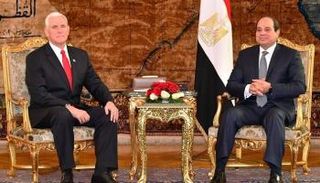 الرئيس عبدالفتاح السيسي ومايك بنس نائب الرئيس الأمريكي 