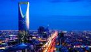 السعودية تستضيف اجتماع لجنة مراقبة خفض إنتاج النفط في إبريل