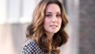 بالصور.. سيدة تحاكي حياة كيت ميدلتون لمدة أسبوع