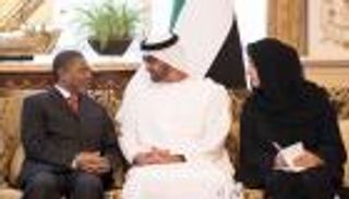 محمد بن زايد يلتقي رئيس زنجبار