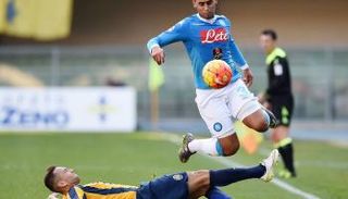 فوزي غلام نجم نابولي