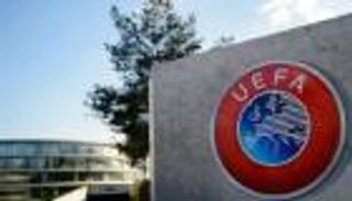 "يويفا" يمنح باريس سان جيرمان فرصة أخيرة لتجنب العقوبة