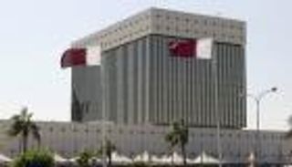 قطر تفشل في وقف نزوح الودائع إلى بنوك بالخارج