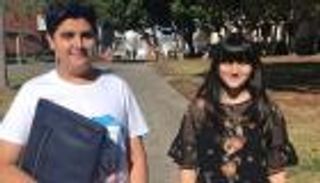 الإماراتيان "أديب ودانة البلوشي" أول طفلين بالمنطقة يلتحقان بجامعة أمريكية